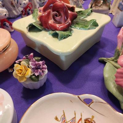 California Pottery Rose Floral Trinket Jewelry Box Johannes Brahm Green
