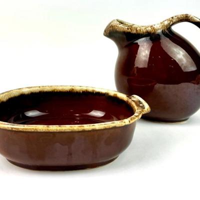 #26 • Hull Brown Drip Glaze Water Pitcher & Baking Dish
WWW.LUX.BID