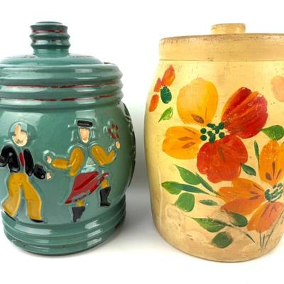 #168 • 1940's Red Wing Dancing Peasants & Antique Stoneware Floral Design Cookie Jar
WWW.LUX.BID