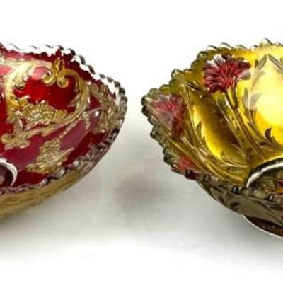 #82 • Two Goofus Red & Gold Glass Bowls
WWW.LUX.BID