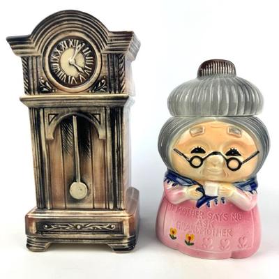 #123 • McCoy Grandfather Clock & Grandmother (Japan) Cookie Jars
WWW.LUX.BID