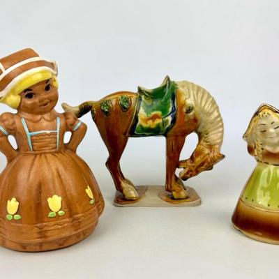 #338 • Vintage Figurines- Chinese Tang Dynasty Style Horse & Twin Winton Dutch Girl
WWW.LUX.BID