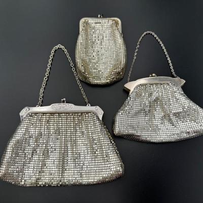 #229 • Whiting & Davis Silver & Gold Metal Mesh Purses with Pinch Snap Closures - 3 Pieces
WWW.LUX.BID