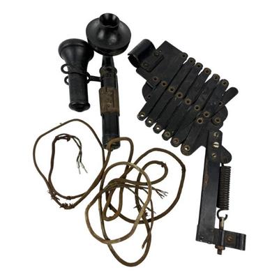 #311 • 1900's Phone and Scissor Swing Arm
WWW.LUX.BID