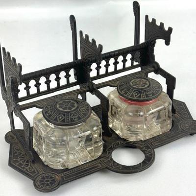 #238 • Antique Metal and Glass Inkstand Patented In 1878
WWW.LUX.BID