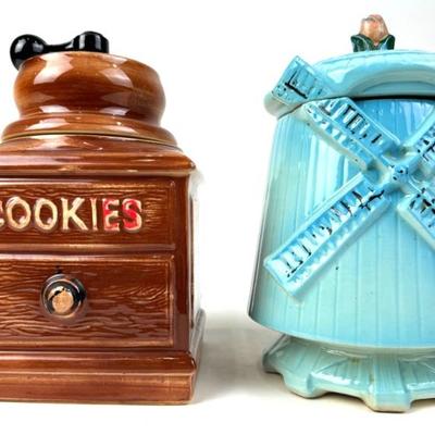 #148 • Two McCoy Cookie Jars - Brown Coffee Grinder and Blue Windmill
WWW.LUX.BID