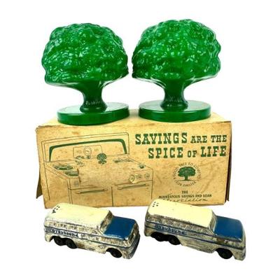#334 • Unique Salt & Pepper Shakers - Greyhound Busses & Savings Trees
WWW.LUX.BID