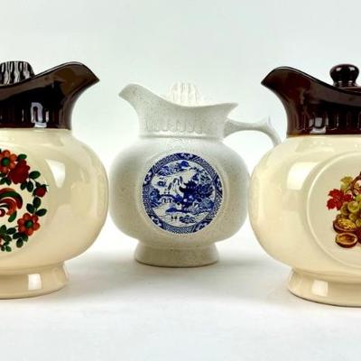 #85 • Three McCoy Cookie Jars - Blue Willow and Autumn Design
WWW.LUX.BID