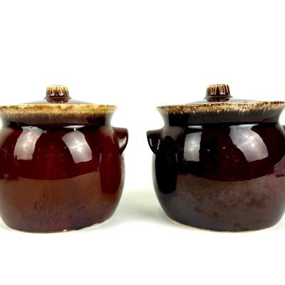 #44 • Two Hull Bean Pot Cookie Jars
WWW.LUX.BID