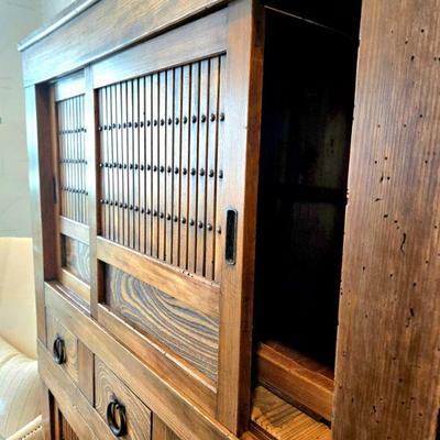 Tansu details - sliding doors C 1880