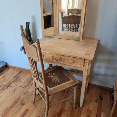  Antique Vanity with Mirror and Chair Set