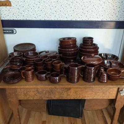 Vintage Hull Marcrest Brown Daisy Dot Ovenproof Stoneware Dinner Set & Serving Ware