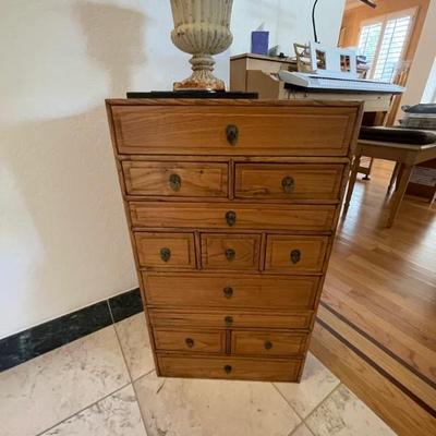 Chest of drawers Tansu 