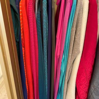 Women's tops 
