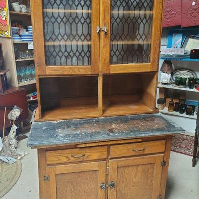 Hoosier hutch 