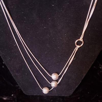 Sterling silver 3 bead necklace 