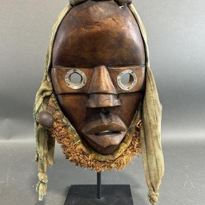 Lot 120 | African Wood Carved Dan Musk
