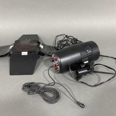 Lot 157 | Photography Flash Promaster 160a & Adapter
