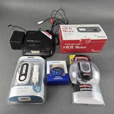 Lot 154 | Vtg CD player and More
