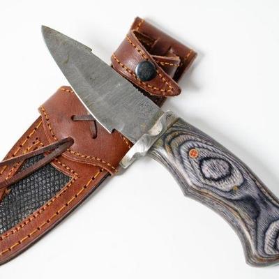Lot 103a | Handmade Damascus Steel Knife
