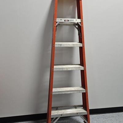 Lot 370 | Warner Ladder
