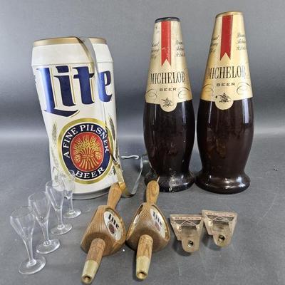 Lot 271 | Vtg Beer Collectables and More
