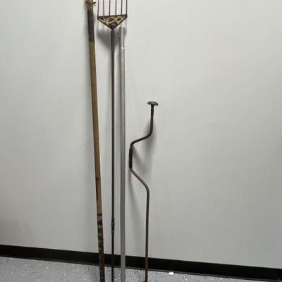Lot 443 | Antique Fishing Spear, Hole Digger & More
