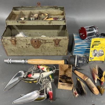 Lot 251 | Vintage & Antique Fishing Reels, Tackle & More

