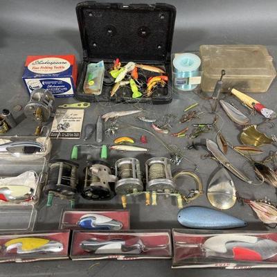 Lot 395 | Vintage Fishing Reels, Lures, Hooks, Line & More
