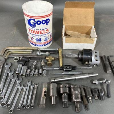 Lot 334 | Boring Head with Shank & Allen Wrenches
