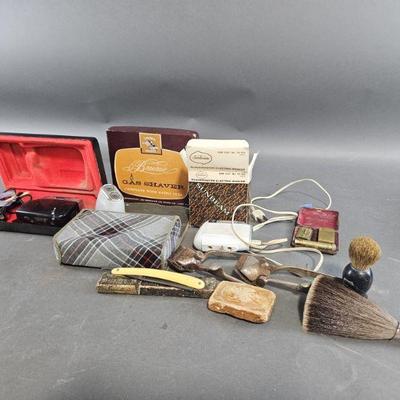 Lot 353 | Vtg Shaving Lot
