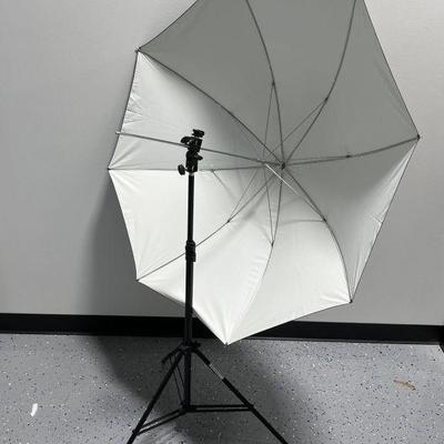 Lot 223 | Pair of Stands and Umbrella Reflectors
