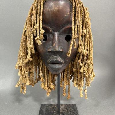 Lot 112 | Antique Dan Mask From the Ivory Coast
