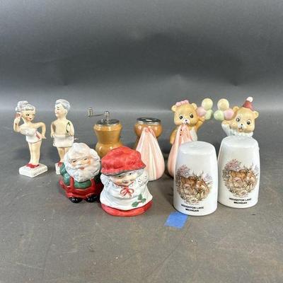 Lot 411 | 6 Vintage Salt & Pepper Shakers
