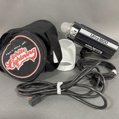 Lot 205 | White Lightning Ultra 1800 Paul C. Buff
