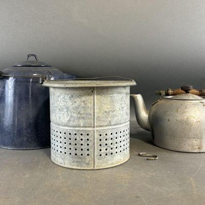 Lot 385 | Vintage Kettles & More

