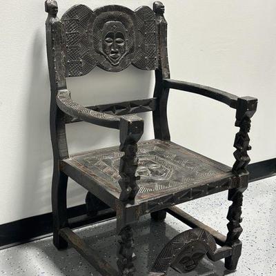 Lot 147 | Wood Carved Ruler’s Throne
