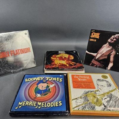 Lot 7 | Records of Kiss and Others
