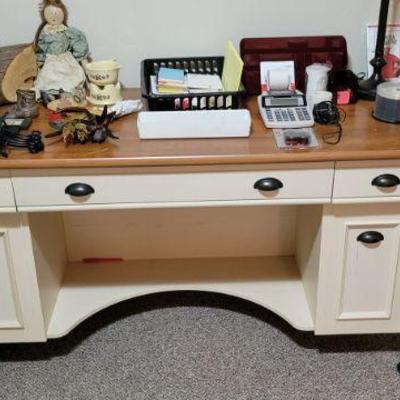 Nice Desk