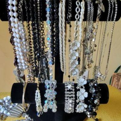 Jewlery