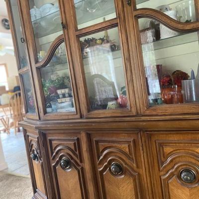 China cabinet