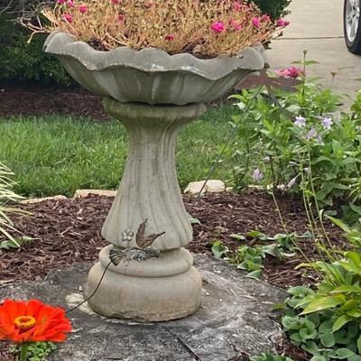 Bird bath