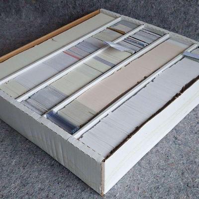 SL499 Large Box of Topps Baseball Cards 2012