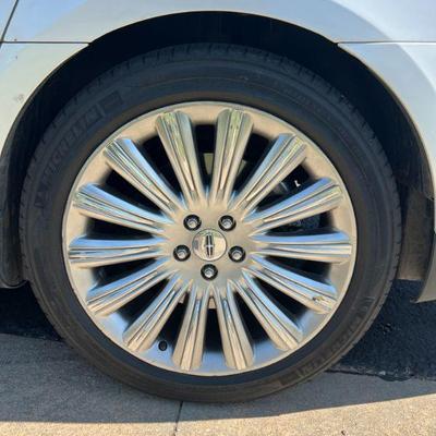 2013 Lincoln MKS
54,100 miles
$12,500.00
