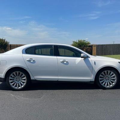 2013 Lincoln MKS
54,100 miles
$12,500.00