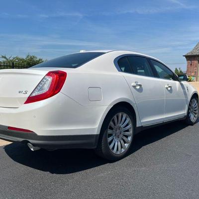 2013 Lincoln MKS
54,100 miles
$12,500.00