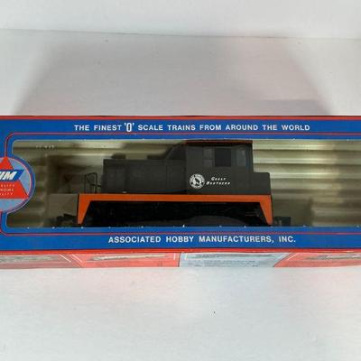 AHM O scale Switcher Engine