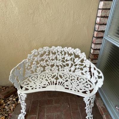 White Metal Garden Bench 