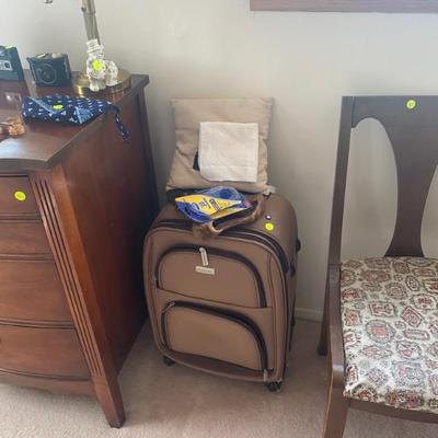 Estate Sale By Olga in Piscataway NJ