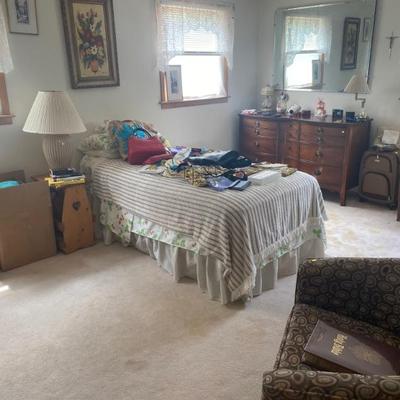 Estate Sale By Olga in Piscataway NJ